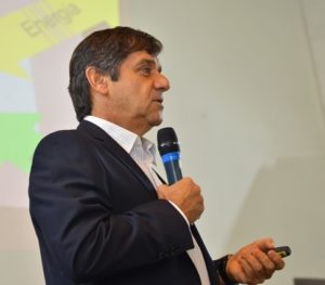 Foto de Prof. Ricardo Franci Gonçalves
